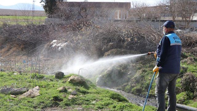 Bozova’da ilaçlama çalışmalarına başlandı