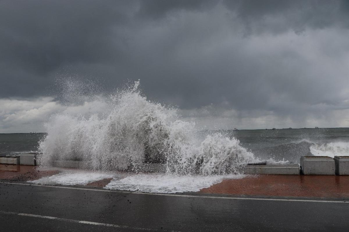 Samsun&rsquo;da kar yağışı etkisini devam ettirdi, Karadeniz hır&ccedil;ınlaştı