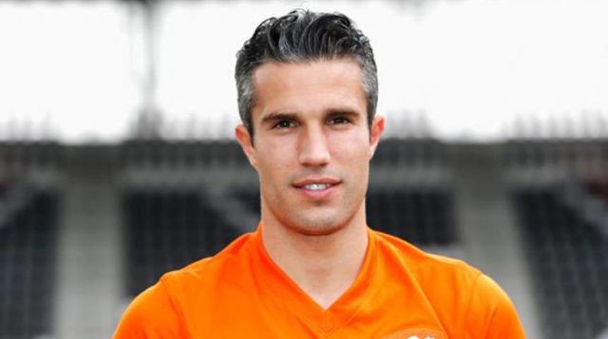 Hollanda'da Van Persie kadroya alınmadı!