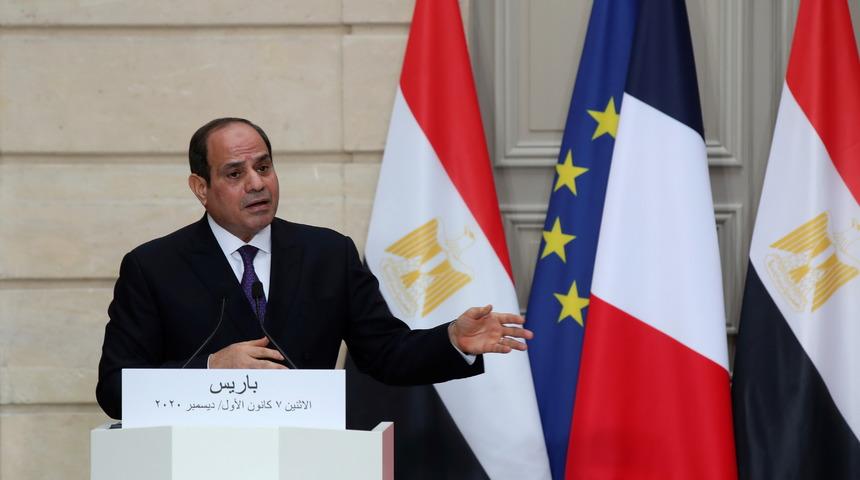 Sisi: Aile başına ikiden fazla çocuk büyük sorun