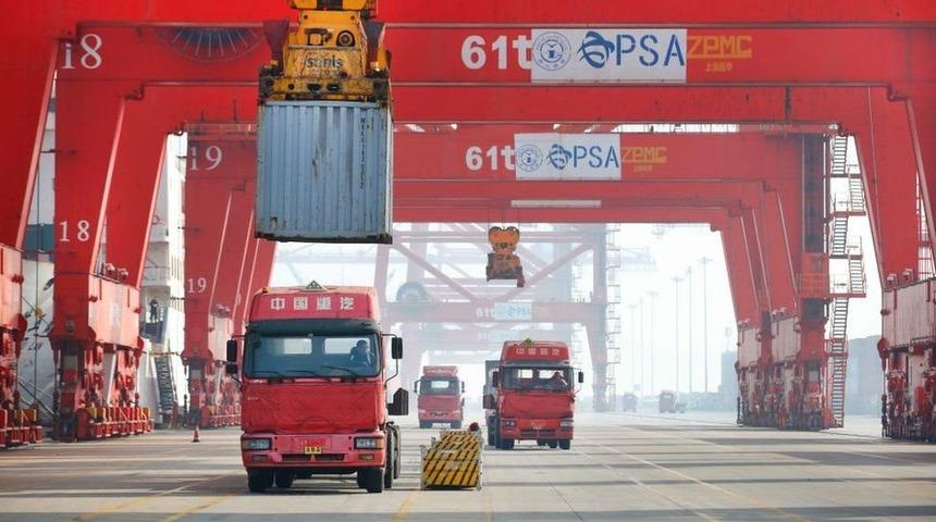 Çin, ABD'yi geçerek AB'nin en büyük ticaret ortağı oldu