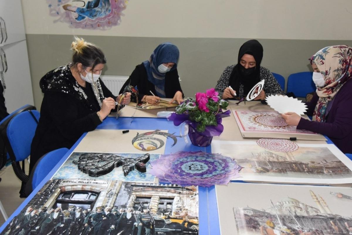 Manisa&rsquo;da 3 boyutlu kağıt r&ouml;lyef kursu yoğun ilgi g&ouml;rd&uuml;