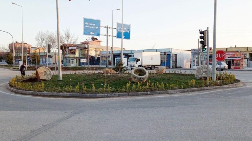 Besni Belediyesi ref&uuml;j &ccedil;alışmalarına devam ediyor