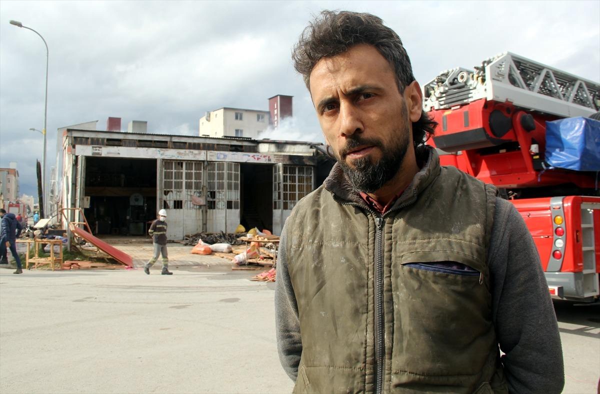 G&Uuml;NCELLEME - Hatay'da s&uuml;nger fabrikasında &ccedil;ıkan yangın kontrol altına alındı