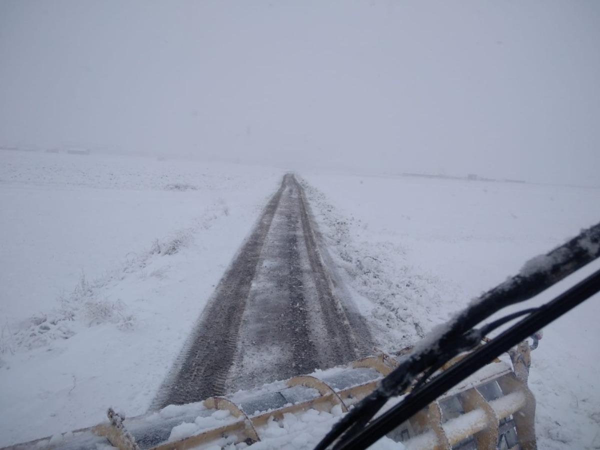 Başkan Orhan&rsquo;dan İstanbul ve Ankara&rsquo;ya &lsquo;karla m&uuml;cadele&rsquo; g&ouml;ndermesi