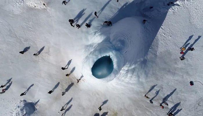Kazakistan'da 'buz volkanı' oluştu