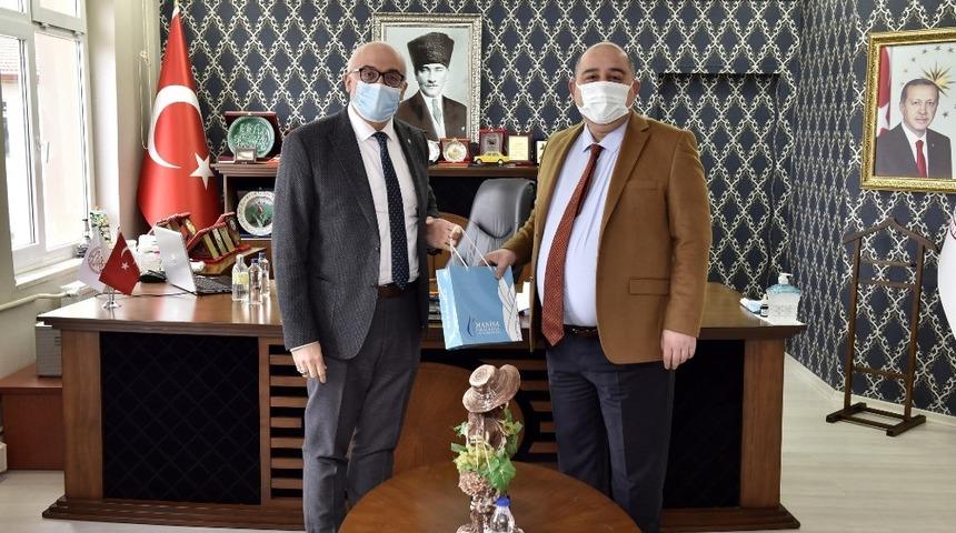 Rektör Ataç Ahmetli’de temaslarda bulundu