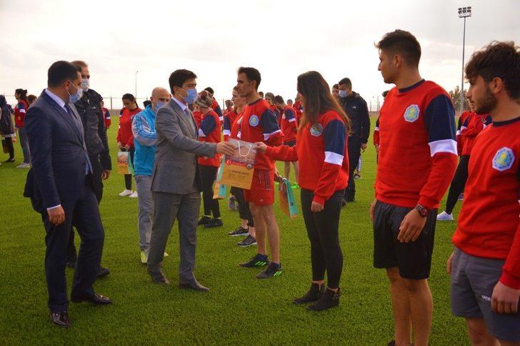 Ergani Belediye Başkan Vekili Abdüsselam Öztürk, İlçe Gençlik Hizmetleri ve Spor Müdürlüğünde incelemelerde bulundu G2