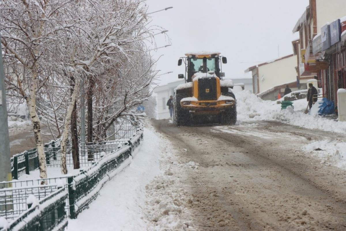 &Ccedil;at&rsquo;ta kar&rsquo;a ge&ccedil;it yok