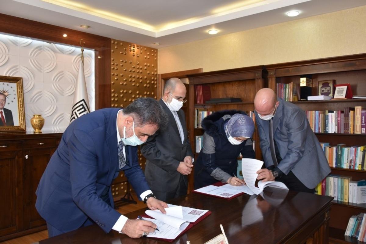 MA&Uuml;, Şam &Uuml;niversitesi ile eğitsel ve bilimsel işbirliği protokol&uuml; imzaladı