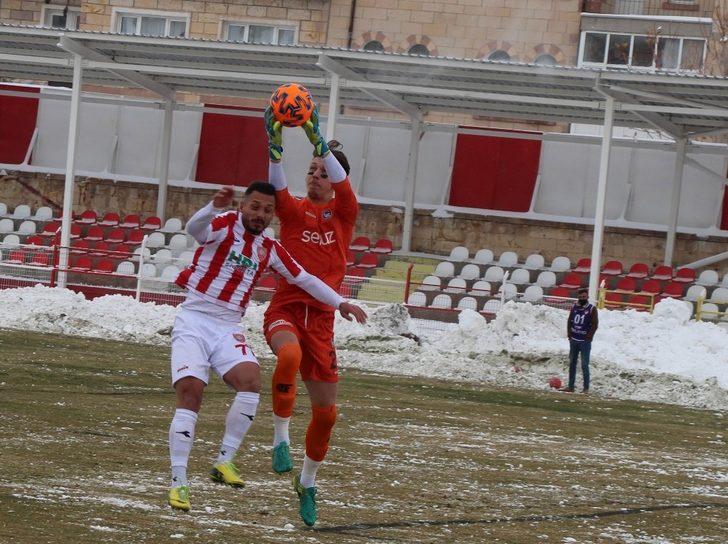 3. Lig 1. Grup: Nevşehir Belediyespor:1 - Ofspor: 2 G3