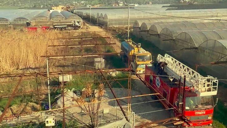 Antalya’da korkutan sazlık yangını G5