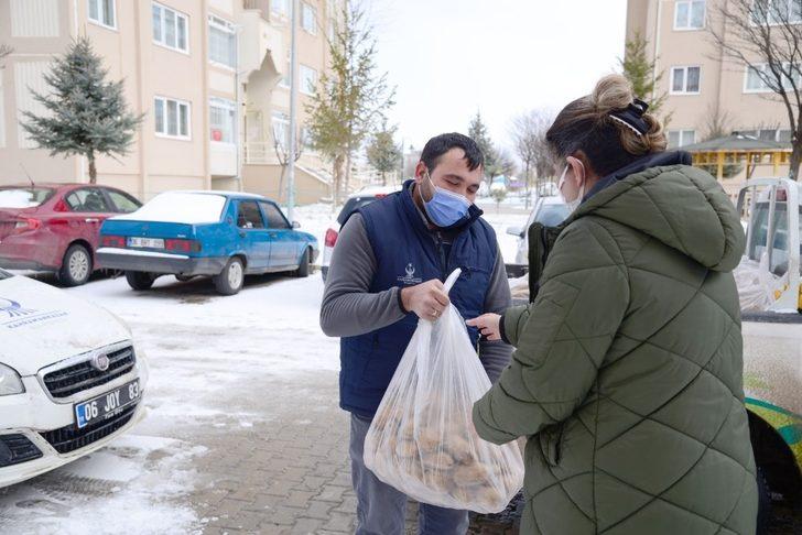 Başkent’te hem çiftçinin hem ihtiyaç sahiplerinin yüzü güldü G5
