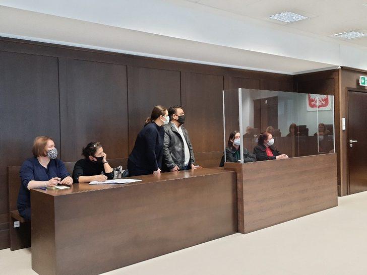 Polonya’da 16 yaşındaki Türk çocuğunu öldüren katile 25 yıl hapis G4