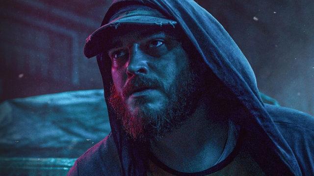 Çağatay Ulusoy'un rol aldığı Netflix filmi Mücadele Çıkmazı'nın ismi Kağıttan Hayatlar oldu! İşte yayın tarihi