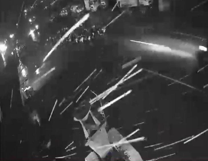 Rize’de keçi sürüsünü fark etmeyen sürücü hayvanların arasına daldı; 13 küçükbaş hayvan telef oldu G2