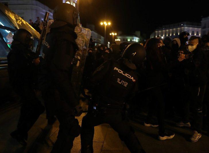 İspanya’da rapçi Pablo Hasel protestoları ikinci gününde G5