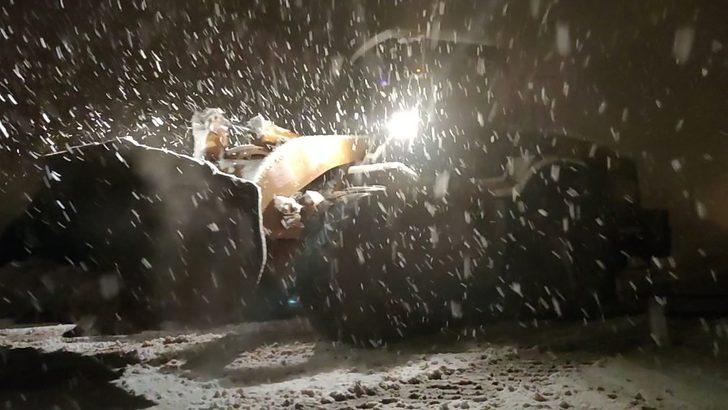 İslahiye‘de yoğun kar yağışı etkili oldu G3