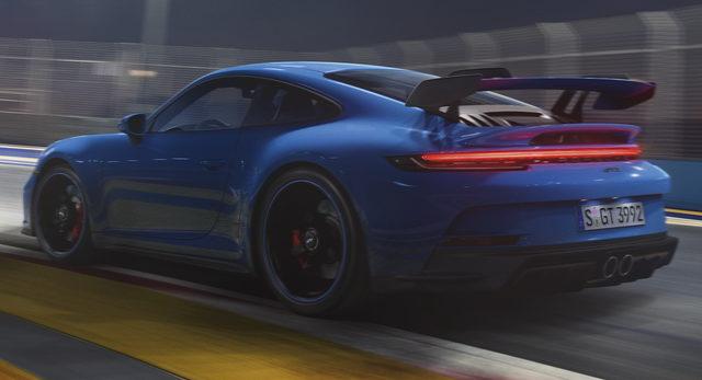 2022-Porsche-911-GT3-04a