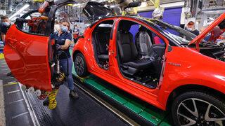 Toyota 9 fabrikasının üretimini durdurdu