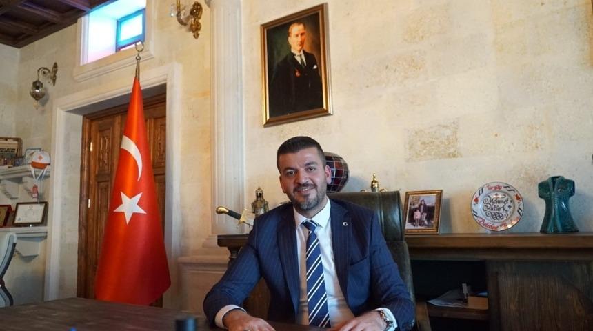 &Uuml;rg&uuml;p Belediye Başkanı Akt&uuml;rk, Regaib Kandili&rsquo;ni kutladı