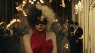 Emma Stone niyeti bozdu! Cruella filminden dikkat çeken fragman