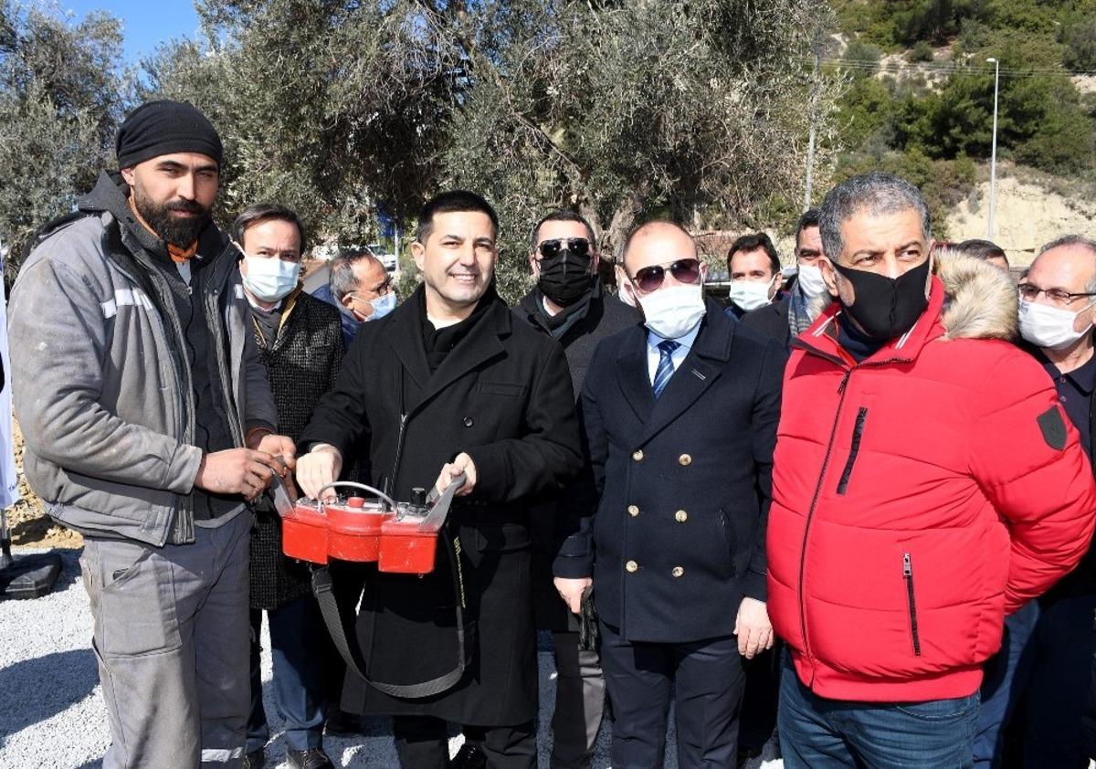 Kuşadası&rsquo;nda taziye evi ve park alanının temeli atıldı