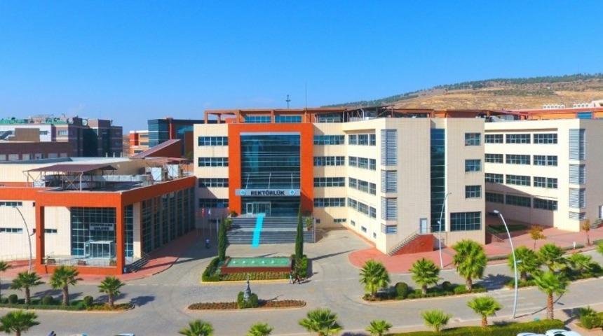 7 Aralık &Uuml;niversitesi&rsquo;ndeki 2 fakulteye yeni dekan atandı