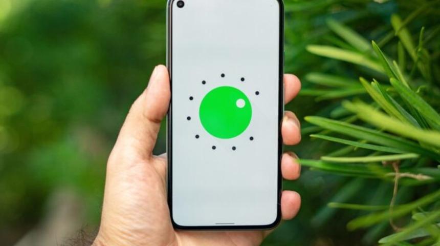 Android 12 developer preview sürümü hangi cihazlara indirilir?