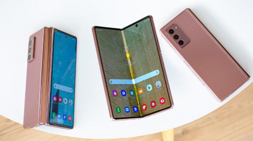 Galaxy Z Fold 3 için geri sayım sürüyor