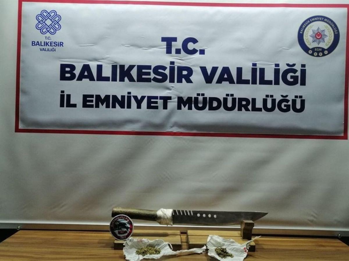Balıkesir&rsquo;de 11 uyuşturucu ş&uuml;phelisi yakalandı