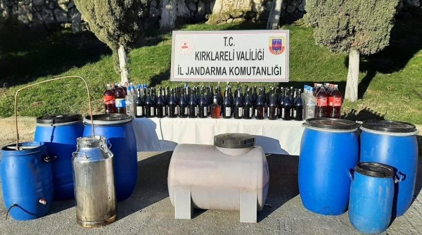 Kırklareli&rsquo;de 898 litre sahte i&ccedil;ki ele ge&ccedil;irildi