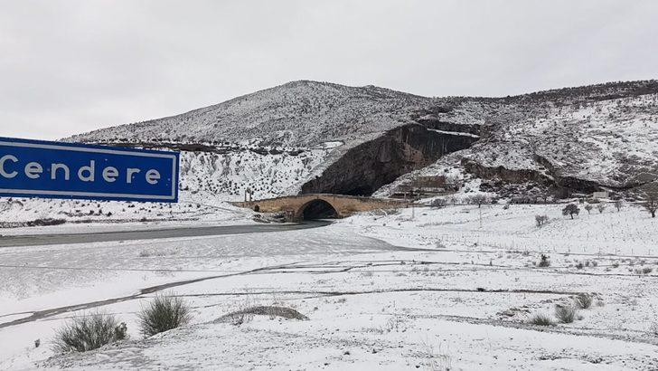 2 Bin yıllık tarihi köprü kar ile bir başka güzel G2