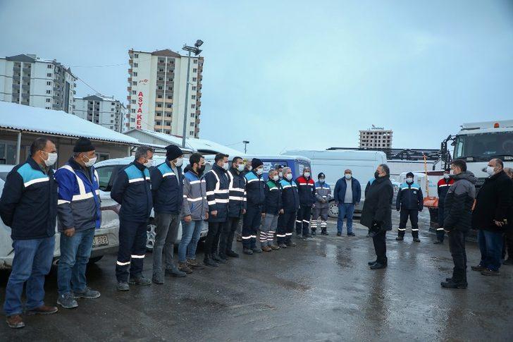 Başkan Yalçın’dan kış çalışması ekiplerine moral ziyareti G1