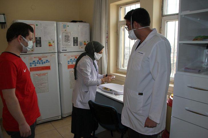 Kaymakam Demirer korona virüs aşısı oldu G3