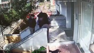 Şekip Mosturoğlu'nun halasına büyük şok! Ses taklidi yapılarak dolandırıldı