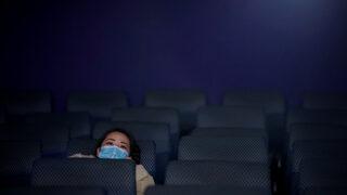 Çin'de sinemaya giden 63 kişi zehirlendi!