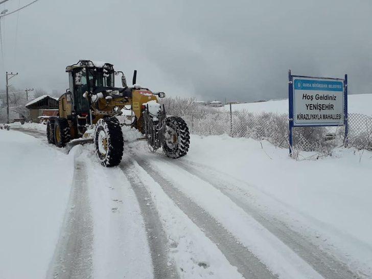 Karla kaplı Yenişehir’deki köy yolları ulaşıma açıldı G2
