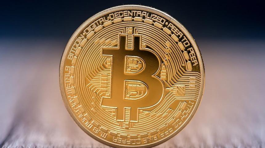 Bitcoin: B&uuml;y&uuml;k yatırımcılar fırsatı ka&ccedil;ırma korkusuyla değeri 50 bin doları aşan kripto paranın r&uuml;zgarına kapılıyor