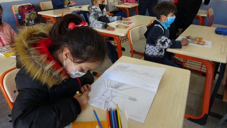 Öğrenciler tarihi boyayarak öğrenecek G5