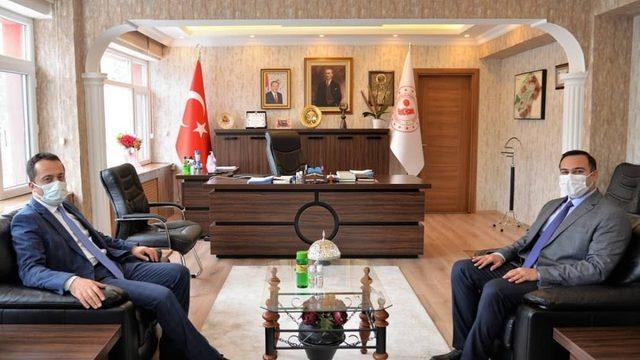 Vali Şentürk talepleri kaymakamlardan dinledi