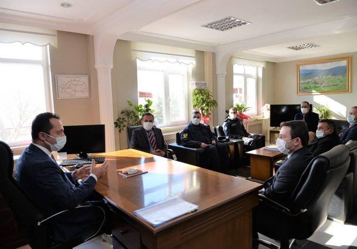 Vali Şentürk talepleri kaymakamlardan dinledi G3