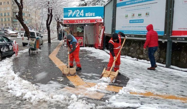 Yenişehir’de kar temizliği G2