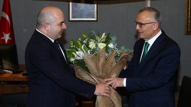 Naci Ağbal, Merkez Bankası Başkanlığı görevini Murat Uysal'dan devraldı.