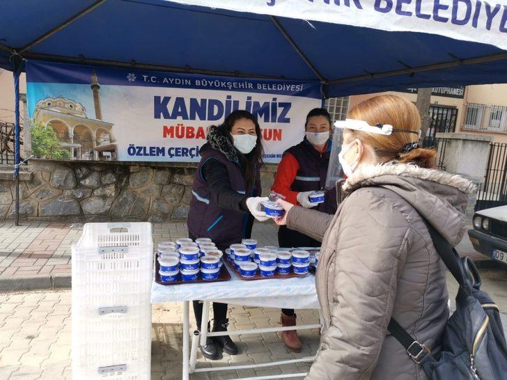 Aydın Büyükşehir, Regaip Kandili için helva dağıttı G2