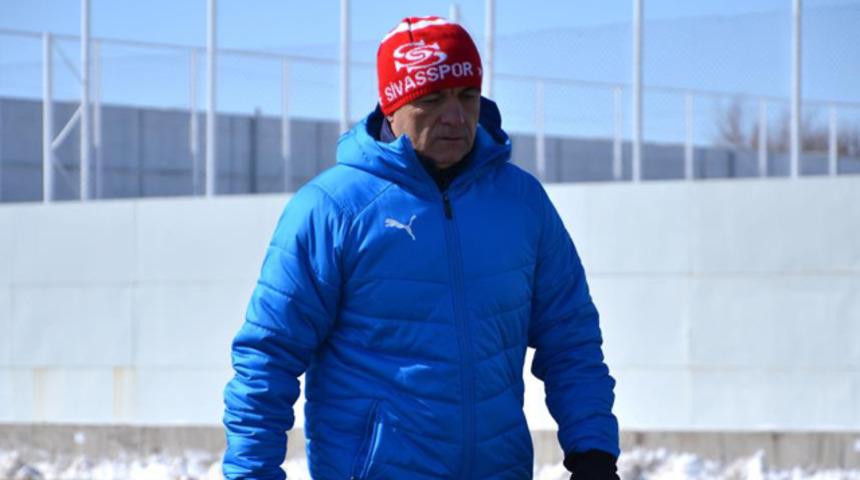 Rıza Çalımbay: Lig çok zor ve uzun