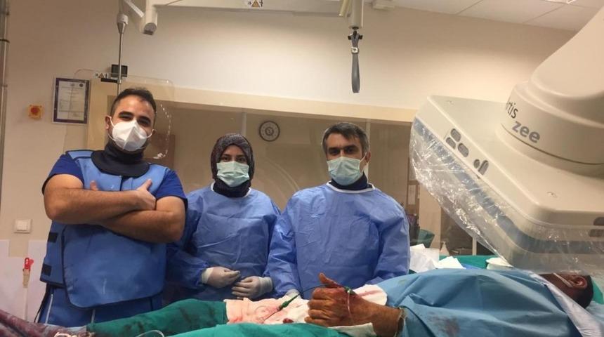 Kentte ilk kez uygulanan y&ouml;ntem hastanın şifası oldu