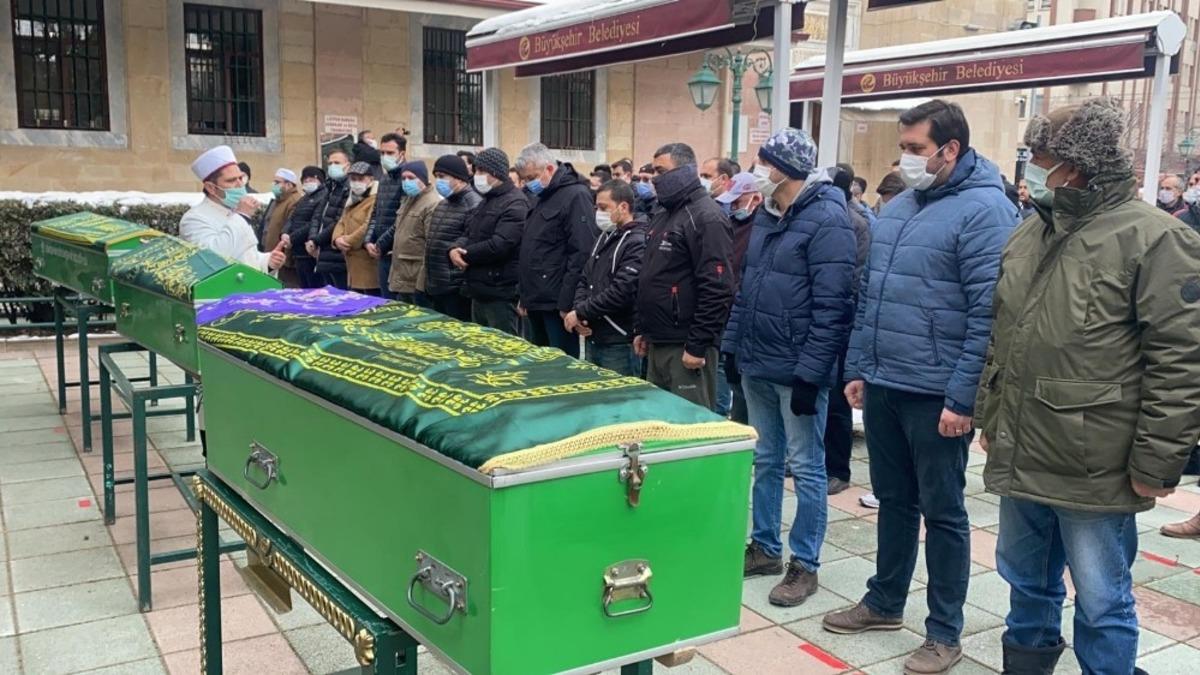 Anneye en acı s&ouml;zlerle veda