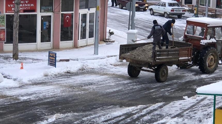 H&uuml;y&uuml;k&rsquo;te kar seferberliği