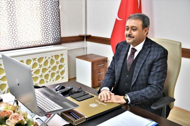 Balıkesir’de kar yüksekliği 41 santim ile son 83 yılın rekorunu kırdı